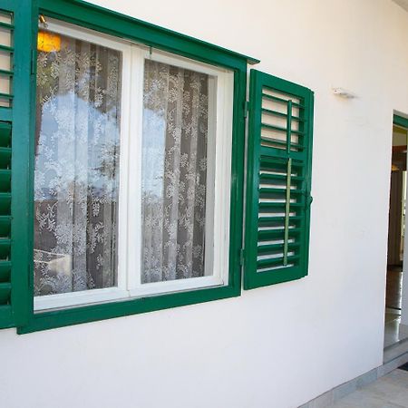 Apartment Nola ポドゥゴラ 部屋 写真
