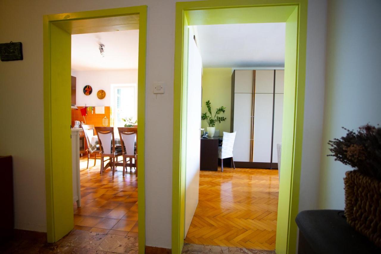 Apartment Nola ポドゥゴラ エクステリア 写真