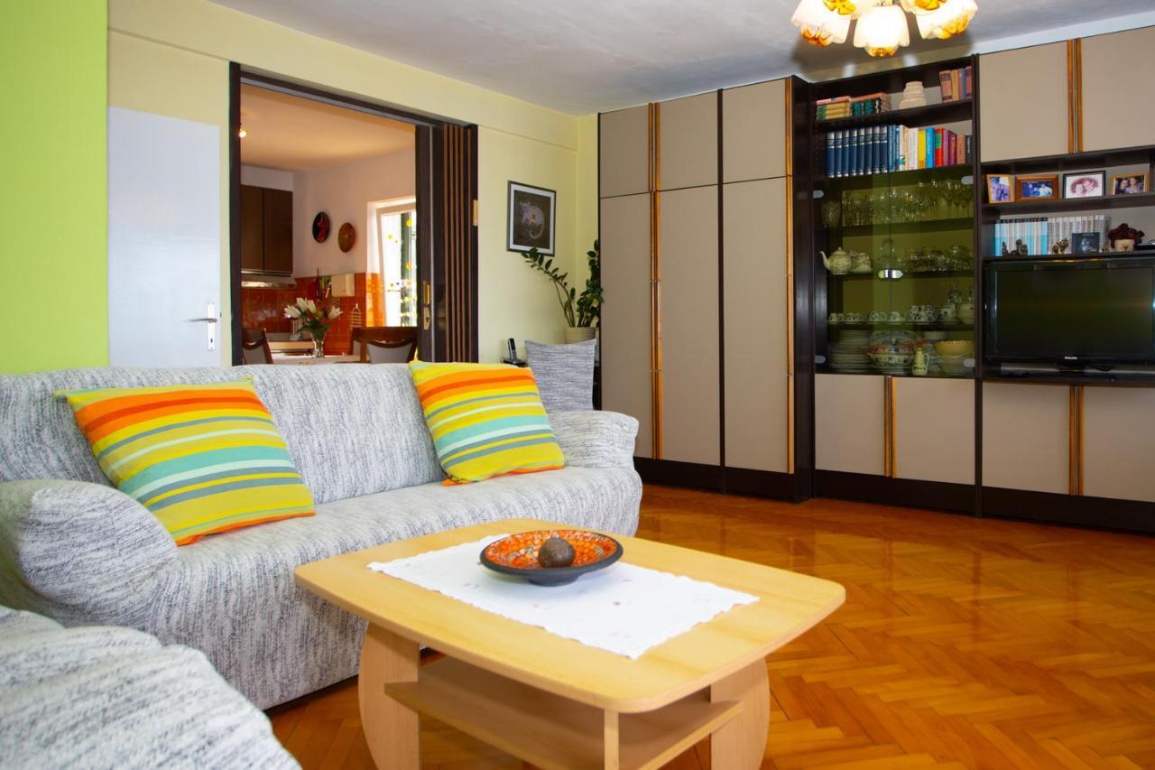 Apartment Nola ポドゥゴラ エクステリア 写真